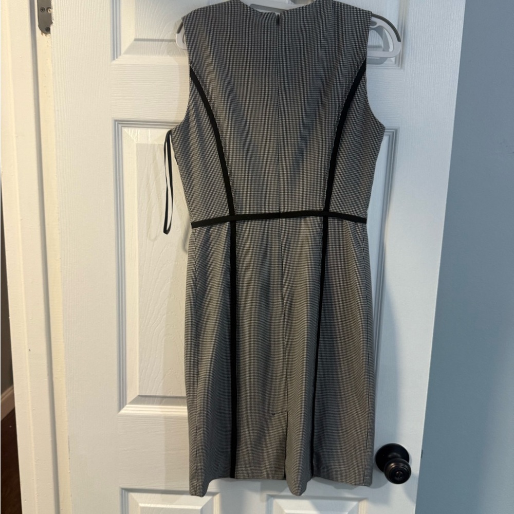 Calvin Klein - Black and White-  Dress - Size 4 - Picture 4 of 6